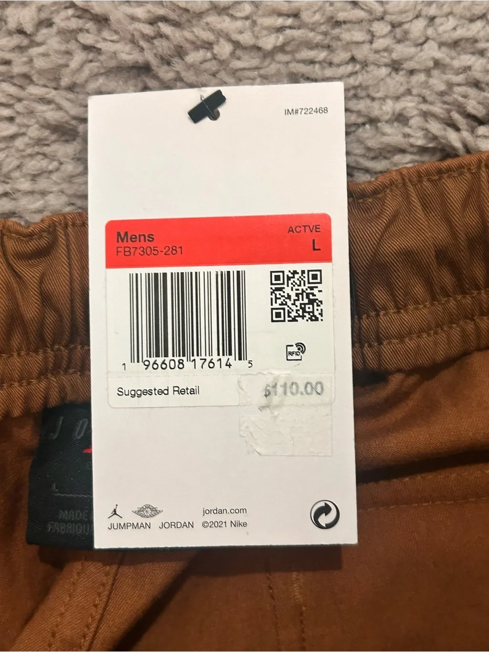 Jordan Essentials Chicago pants NWT large